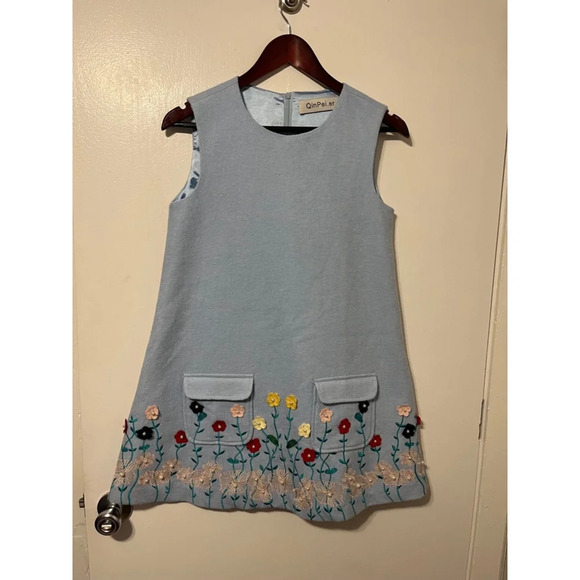 QinPei.er Dresses & Skirts - QinPei.er Wool Blend Floral Embroidered Sleeveless Blue Shift Mini Dress Small